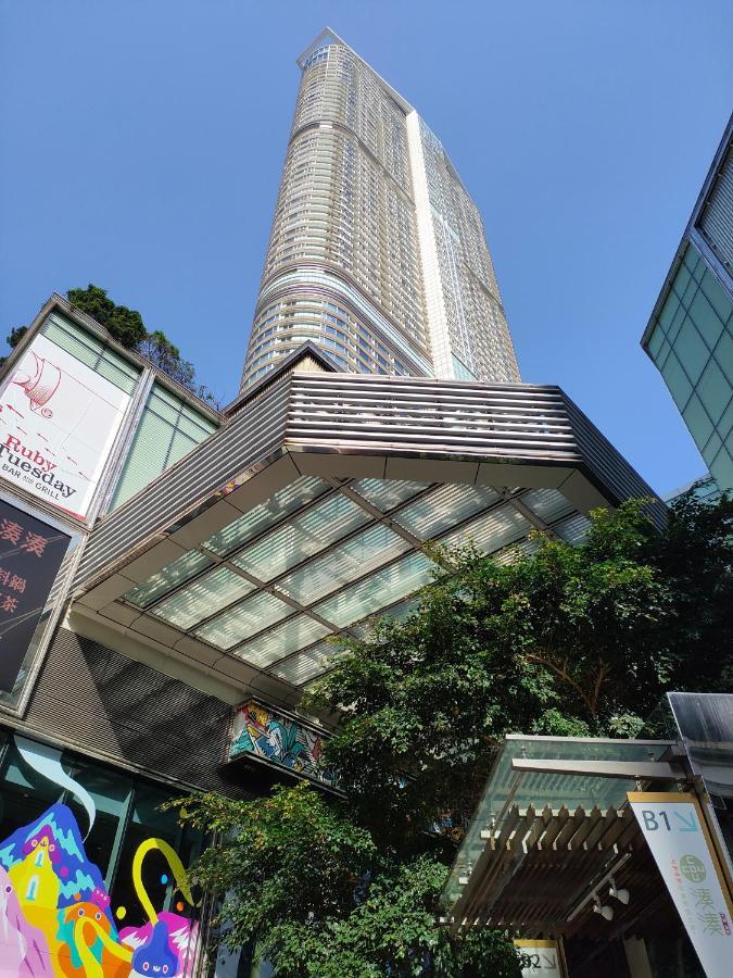 Les Barons * Hong Kong